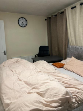 En suite Bedroom in Milton Keynes